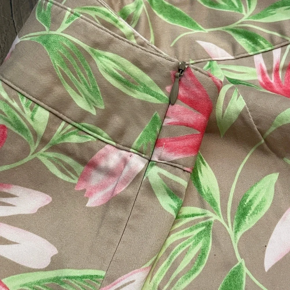 Talbots Petites Floral A-Line Skirt Tan Pink Green Cotton Stretch Size 4P USA